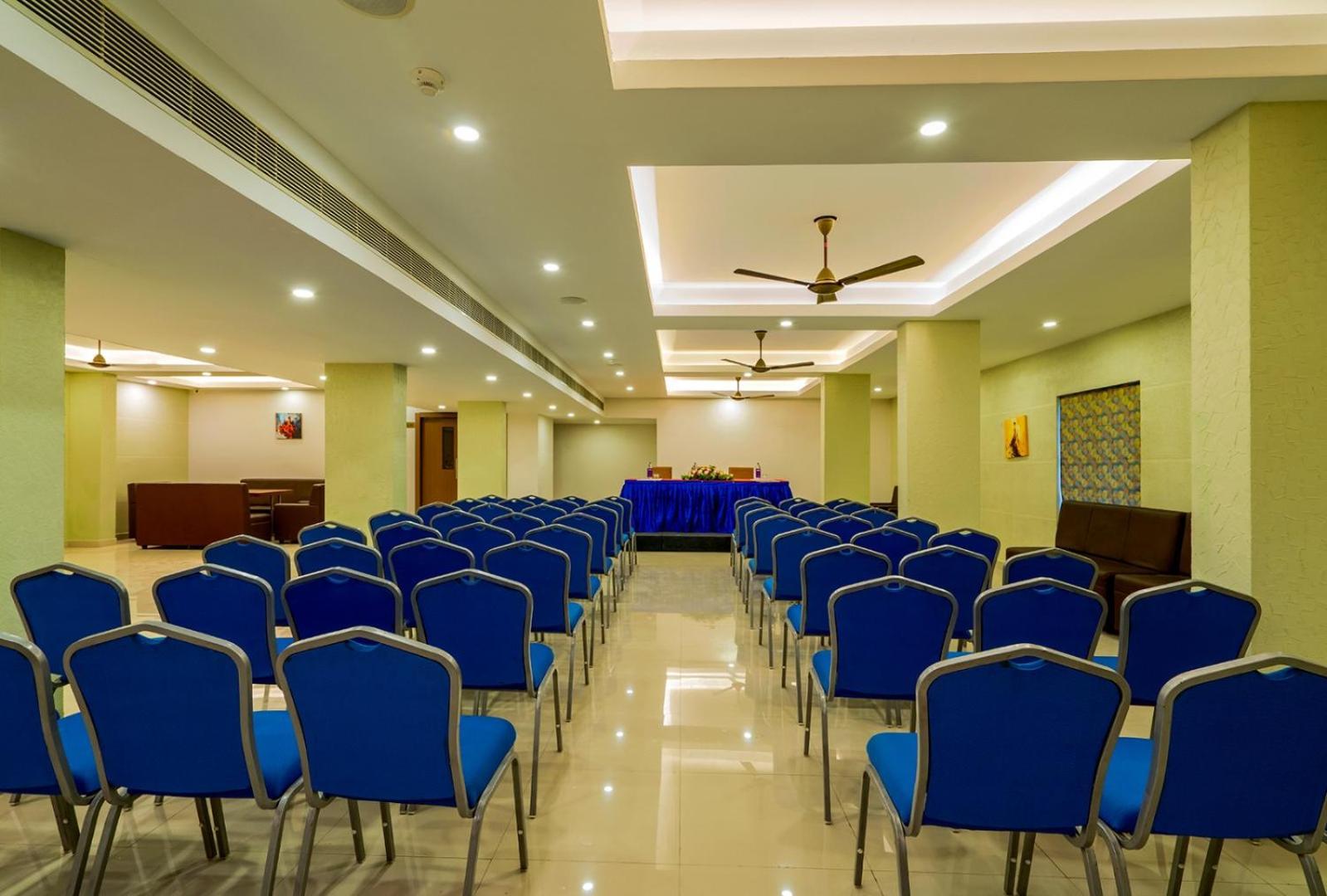 Hotel Malika Residency Ettumanoor Εξωτερικό φωτογραφία